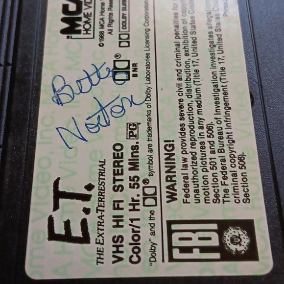 1982 ET VHS Tape, Classic 80s Movie On Video Cassette, Extraterrestrial - Picture 7 of 9